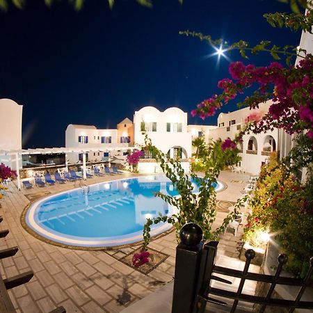 New Haroula Hotel Фира Екстериор снимка