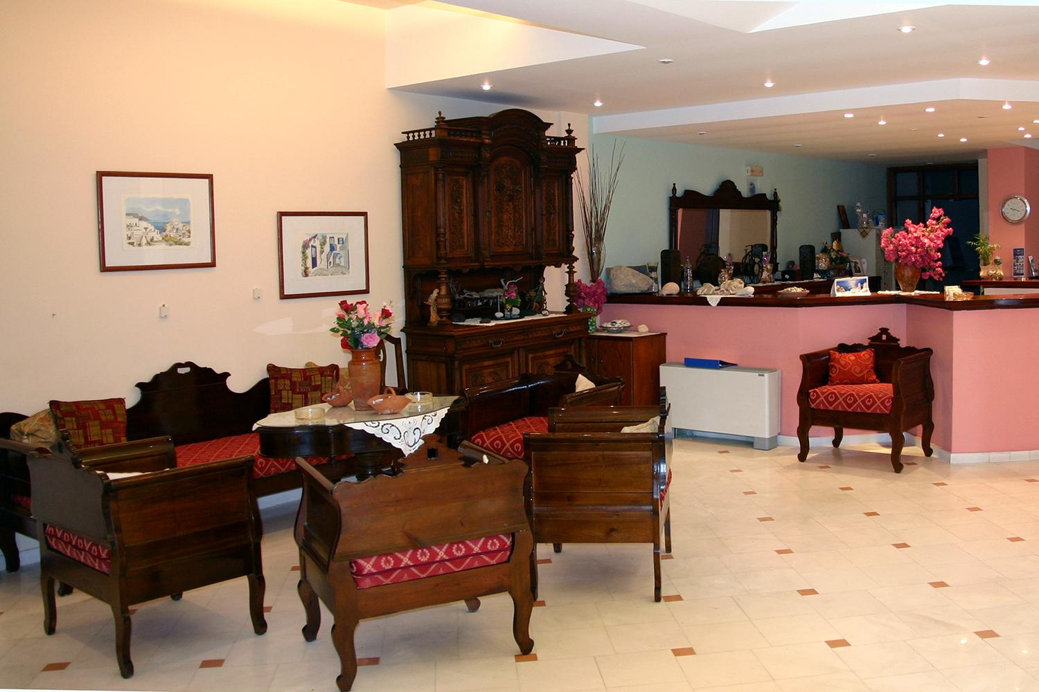 New Haroula Hotel Фира Екстериор снимка