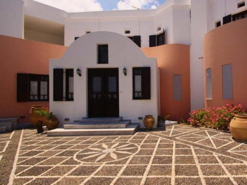 New Haroula Hotel Фира Екстериор снимка